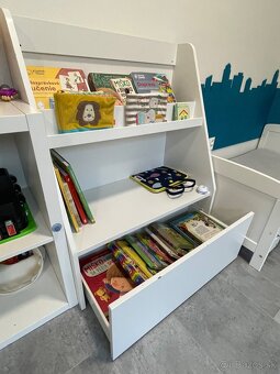 Predám detskú knižnicu Ikea - 2