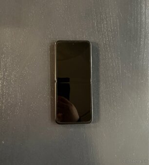 Xiaomi mix flip - 2