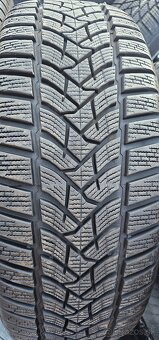 Zimné Dunlop 215/60 R16 rok 2023 - 2