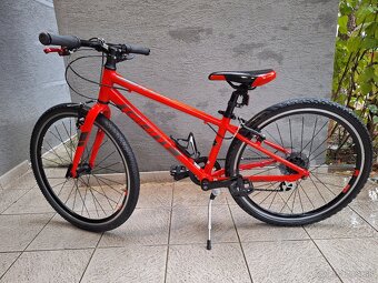 Predám detský bicykel 24kola Giant cerveny - 2