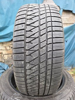Ponúkam 2 zimné pneumatiky Kumho Winter 275/45 R21 - 2