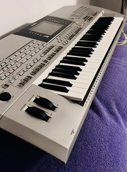 Yamaha Tyros 2 - 2