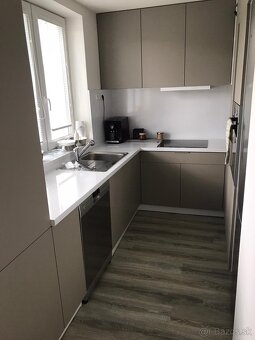 Kuchynské dvierka Svet dvierok capucino lesklé - 2