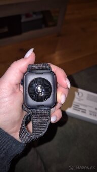 Apple watch SE 2.generacie 44mm black LTE - 2