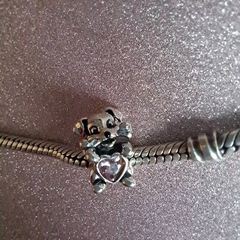 Prívesok Psík s kostičkou - 2