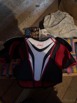 hokejová vesta - 2