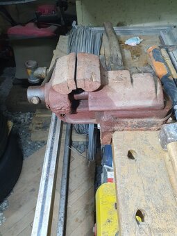 Pracovny stol ponk pank" - 2