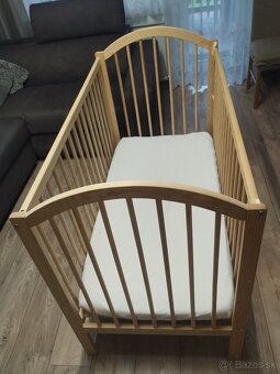 Detska drevena postielka - 2