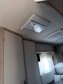 Karavan obytný príves BURSTNER - 2