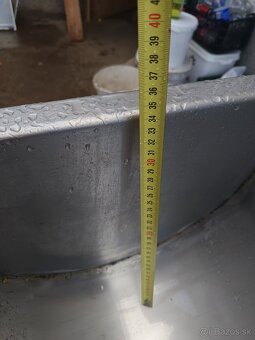 nerezové koryto - 2