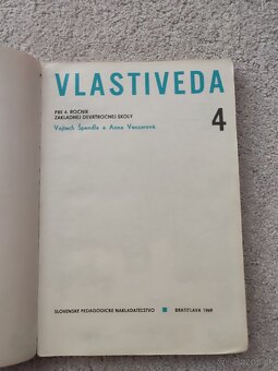 Stará učebnica Vlastiveda 4 - 1969 - 2
