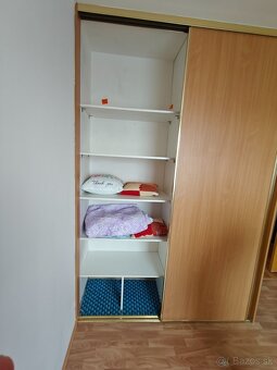 Vstavaná skriňa - 2