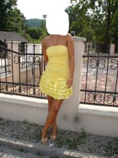 Predám lacno dámske (dievčenské) žlté šaty - 2