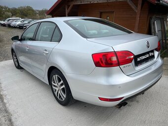 Volkswagen Jetta 2.0TDI 103kw - 2