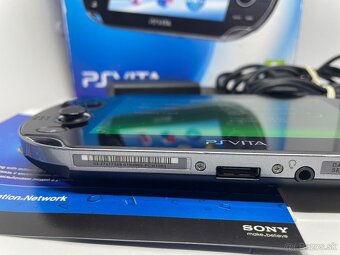 PS Vita Wi-Fi (PCH-1003) OLED - 2