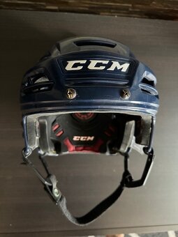 prilba CCM - 2