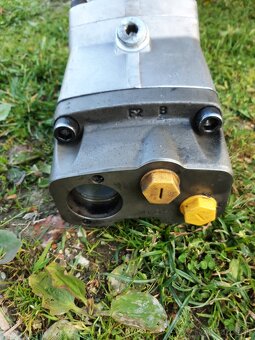 Hydraulické čerpadlo Parker - 2