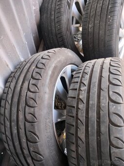 4ks alu disky orig. Mazda 5x114,3 R17 pneu 215/55 5mm - 2