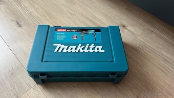 Kombinovane vrtacie kladivo Makita HR2470T - 2
