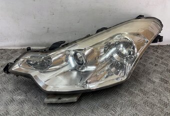 Citroen C crosser 2008r ľavé a pravé svetlo Xenón cena za ks - 2