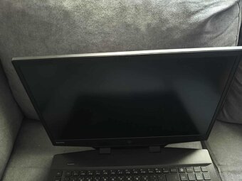 Gaming HP Omen 17-cb0015nc - 2