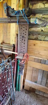 Doma vyrobena kalacka na drevo s pomocnou pruzinou - 2
