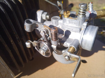 motor Vari Jikov - 2