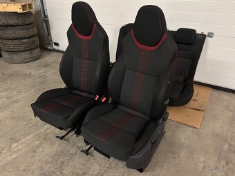 Športové sedačky Octavia 3 DYNAMIC Plus - 2