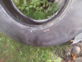 295/80 R22,5   MICHELIN - 2