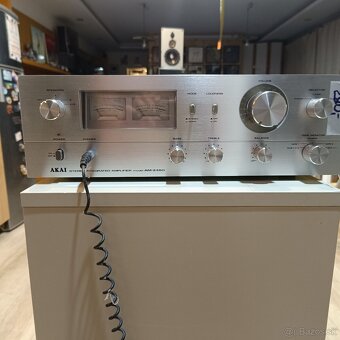 AKAI 2450 - 2