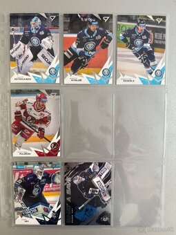 Predám hokejové kartičky - 2