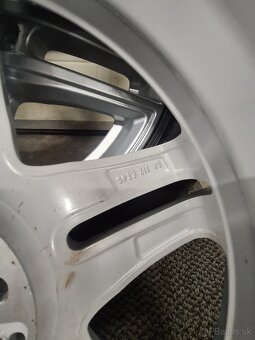 LETNA SADA MERCEDES E CLASS + LETNE PNEU 245/45 R17 - 2