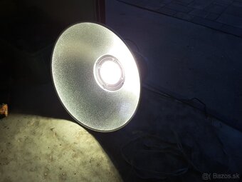 Priemyselne led lampy. - 2