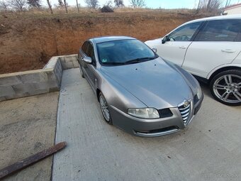 Alfa Romeo gt 1.9 jtd - 2