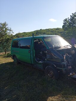 Vw Transporter T4 2.4diesel r.v 1999 - 2