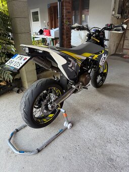 Husqvarna 701 - 2