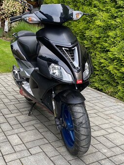 Aprilia SR 50 - 2