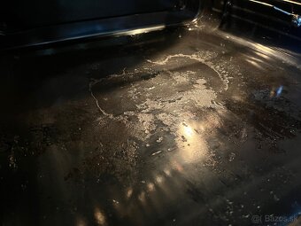 Vstavaná multifunkčná rúra Hotpoint Ariston - 2