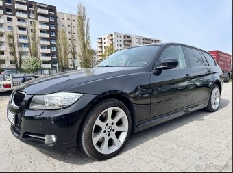 BMW Rad 3 Touring 320d A/T - 2
