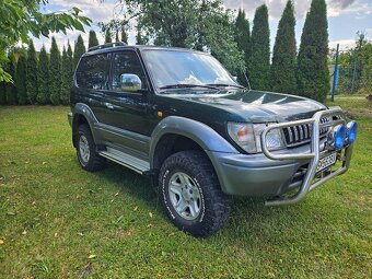Toyota Land Cruiser 90 - 2