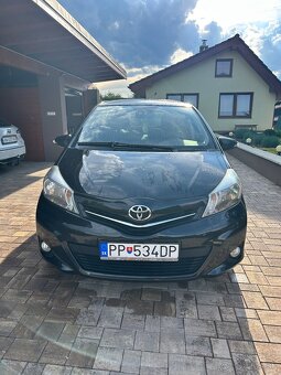 Toyota yaris 1.3 - 2