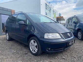 Volkswagen Sharan 2.0 TDI Comfortline - 2