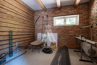 CHALUPA, HÝĽOV ČASŤ MEXIKO, KOŠICE OKOLIE - 2