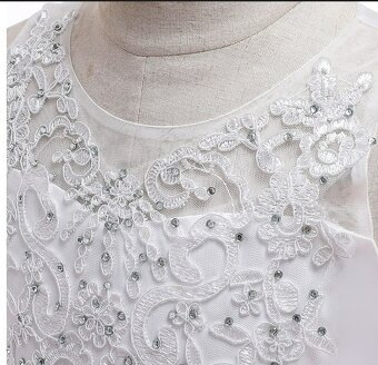 Šaty prijimanie svadba s vlečkou aj iné - 2