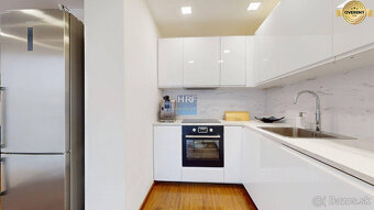 Na predaj moderný, zrekonštruovaný dom v Holíči. - 2