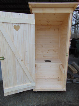 Predam latrinu - suche WC - 2