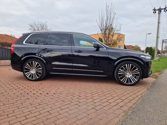 Volvo XC90 2.0 B5 Drive-E Momentum Pro AWD A/T 7m - 2