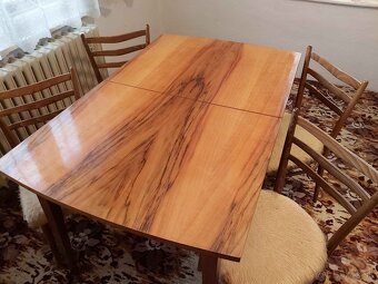 Rokladací stôl + 4 stoličky - 2