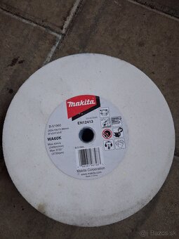 Makita - brusne kotuce - 2