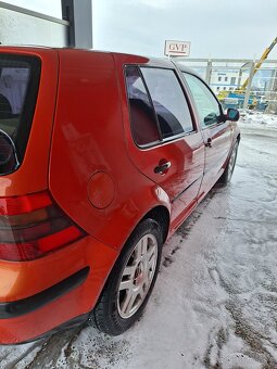 Predam legendarny Golf IV - 2